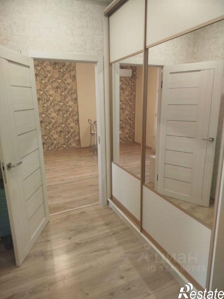 2-комн квартира ул им. Героя Яцкова И.В., 15 2,  д. 15 2,  к. 2