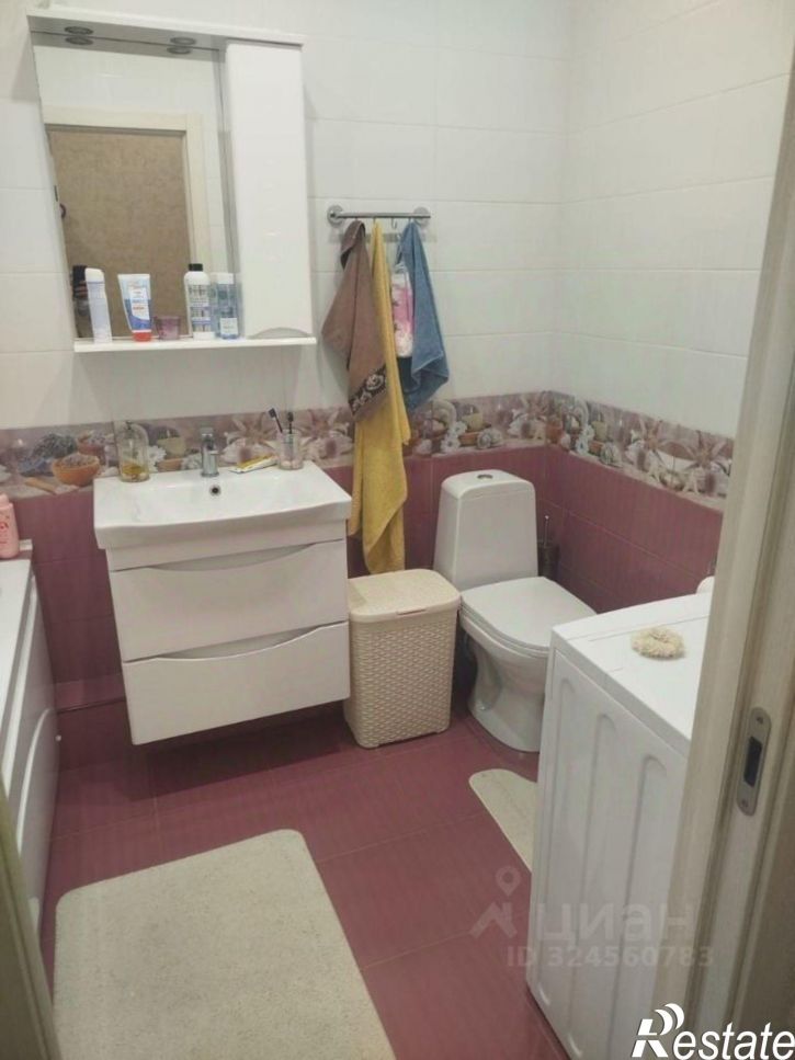 2-комн квартира ул им. Героя Яцкова И.В., 15 2,  д. 15 2,  к. 2