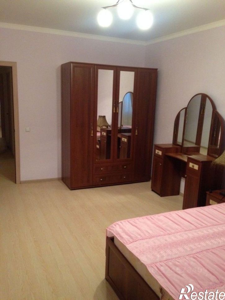 3-комн квартира улица Кубанская Набережная, 31/1,  д. 31/1