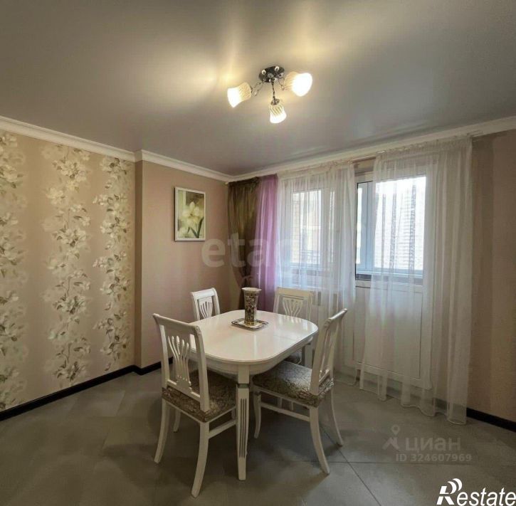 2-комн квартира Российская улица, 72/6,  д. 72/6