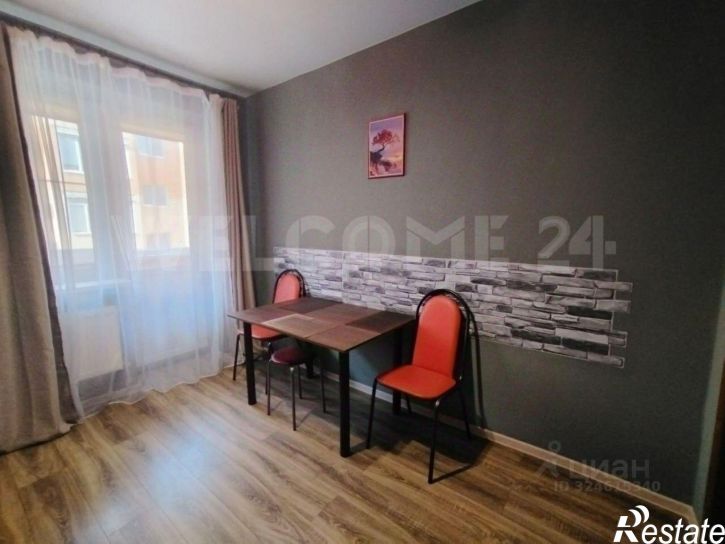 1-комн квартира улица имени Сергея Есенина, 141,  д. 141