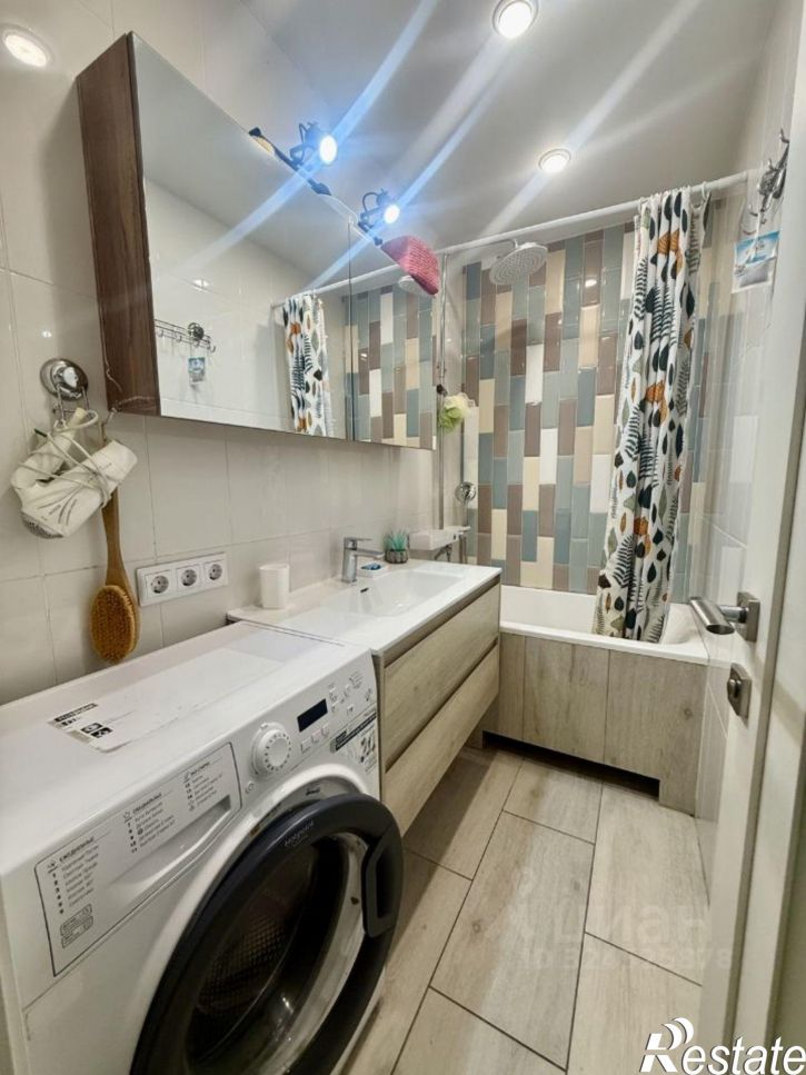 3-комн квартира улица Полины Осипенко, 141,  д. 141