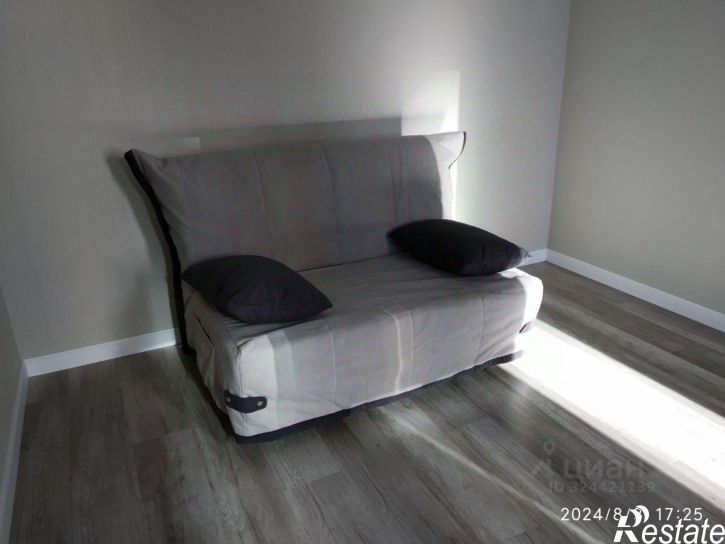 1-комн квартира улица Героя Георгия Бочарникова, 4к2,  д. 4к2