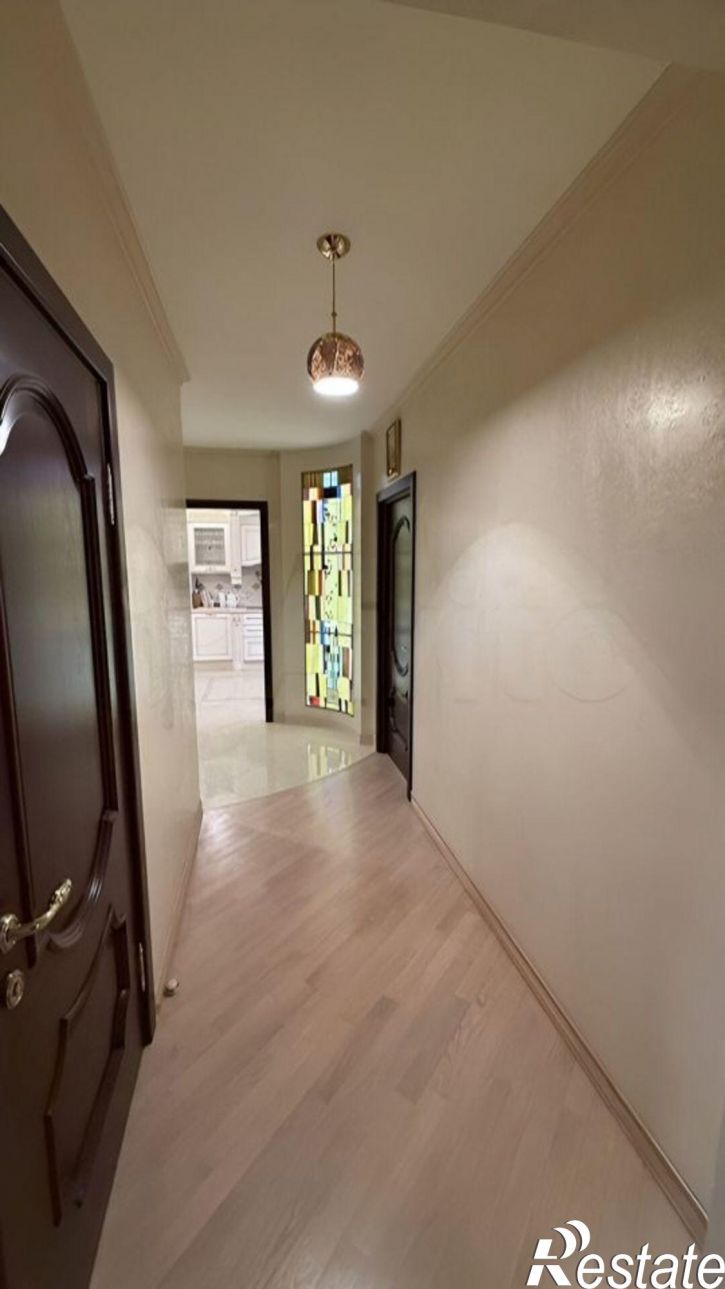 3-комн квартира улица Яна Полуяна, 51/1,  д. 51/1