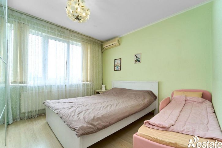 2-комн квартира улица Атарбекова, 5/1,  д. 5/1