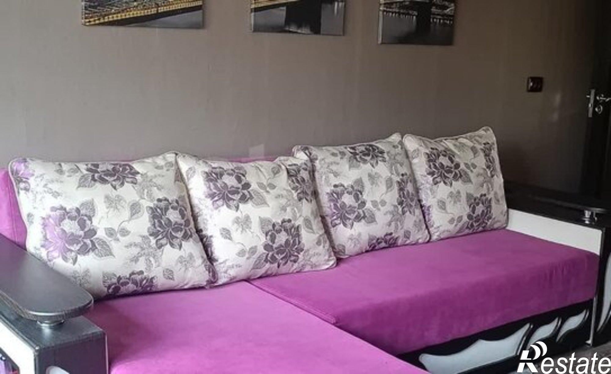 Купить квартиру за 15 000 000 рублей на проспект Чекистов, 10