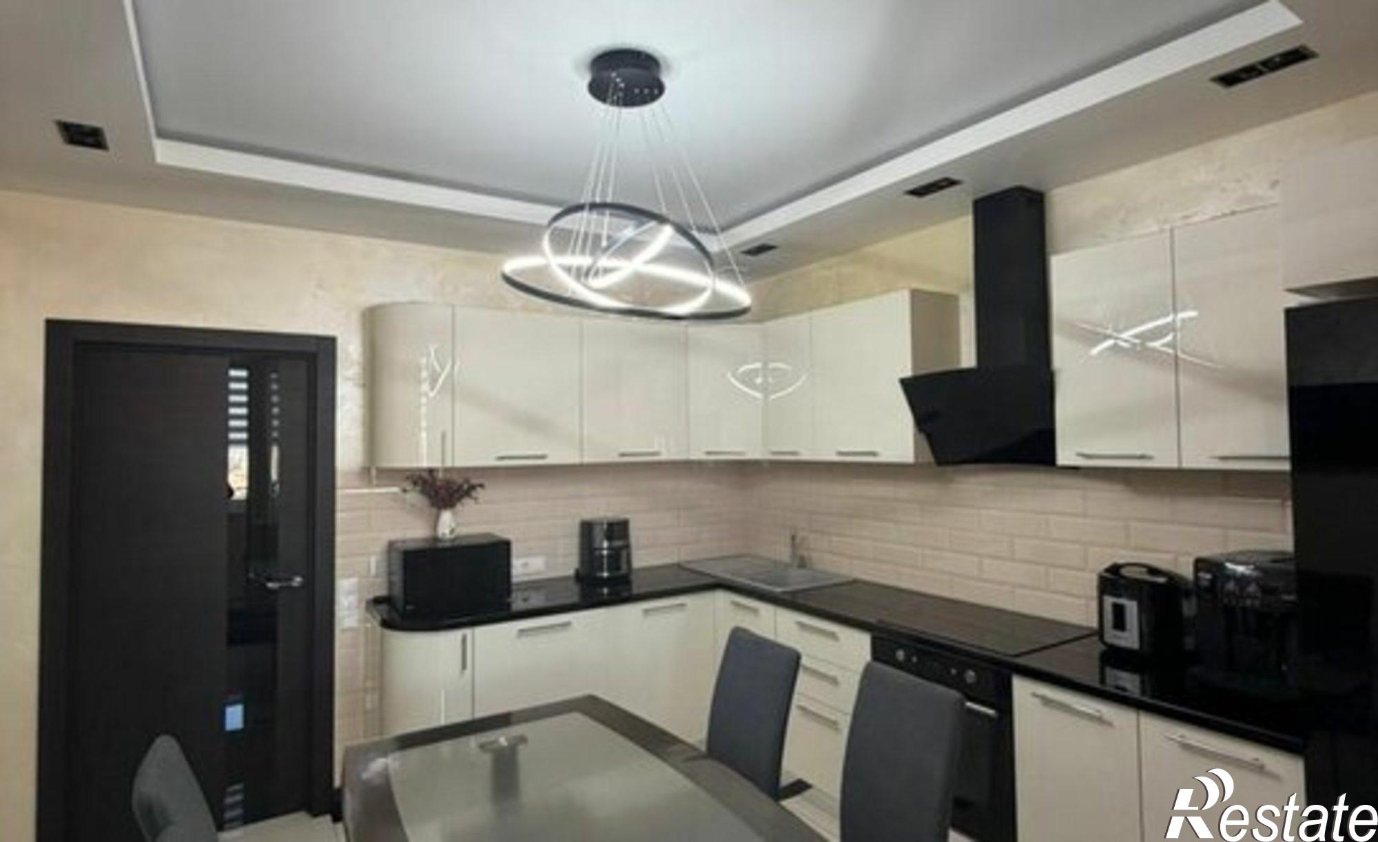 Купить квартиру за 14 800 000 рублей на Фестивальная улица, 6