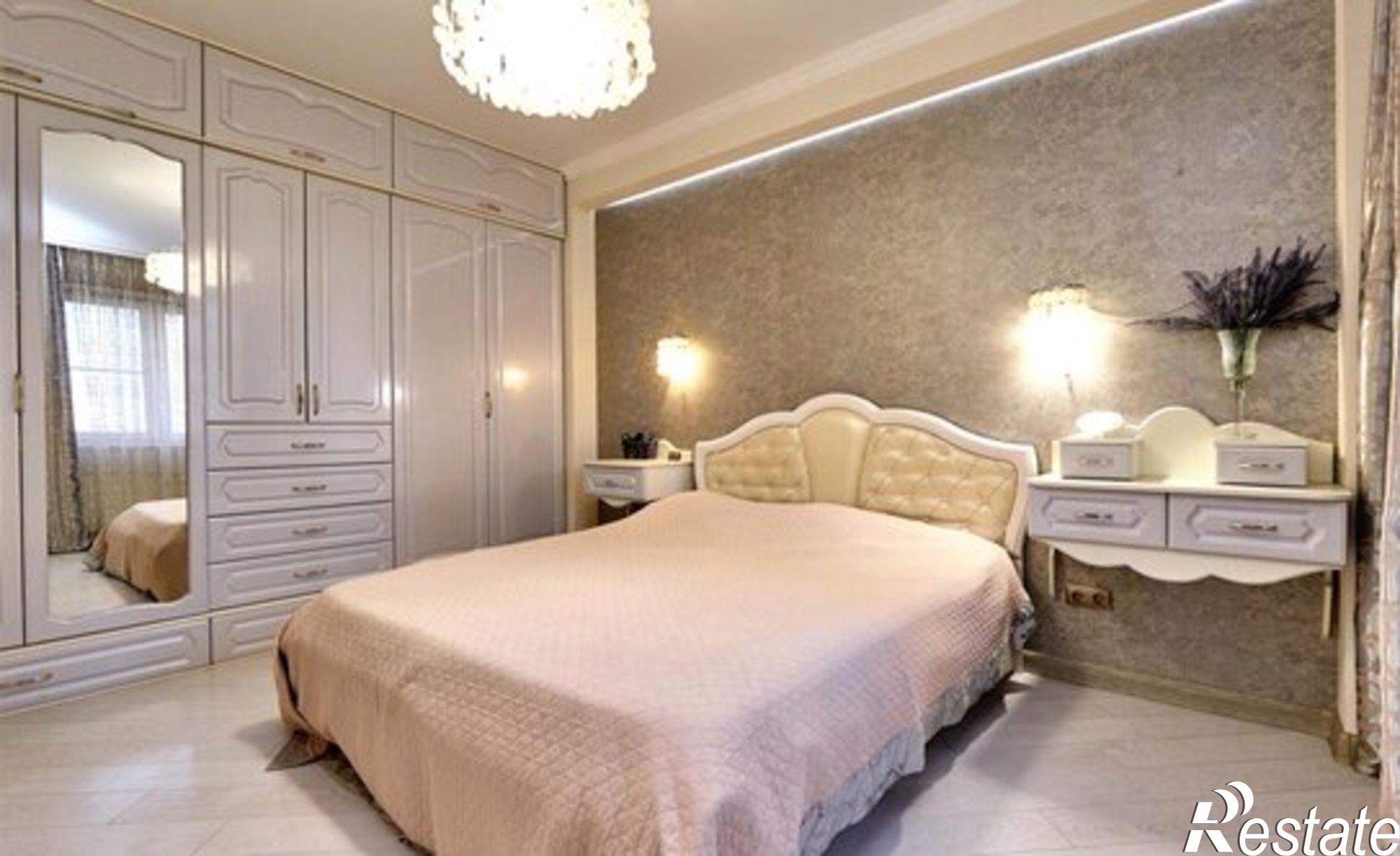 Купить квартиру за 10 000 000 рублей на ул им. Валерия Гассия, 2 5