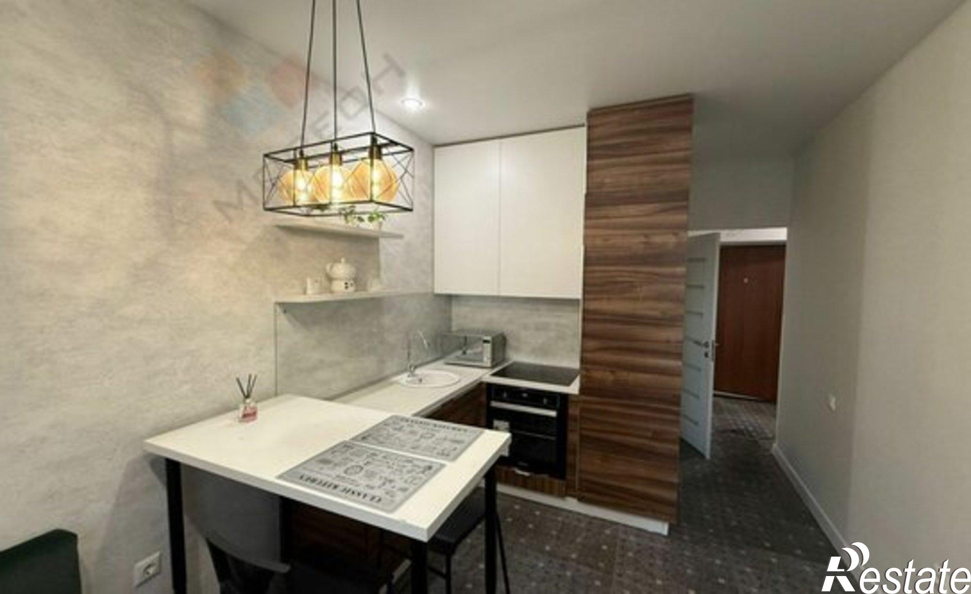 Купить квартиру за 7 850 000 рублей на ул Новороссийская, 90/2 1