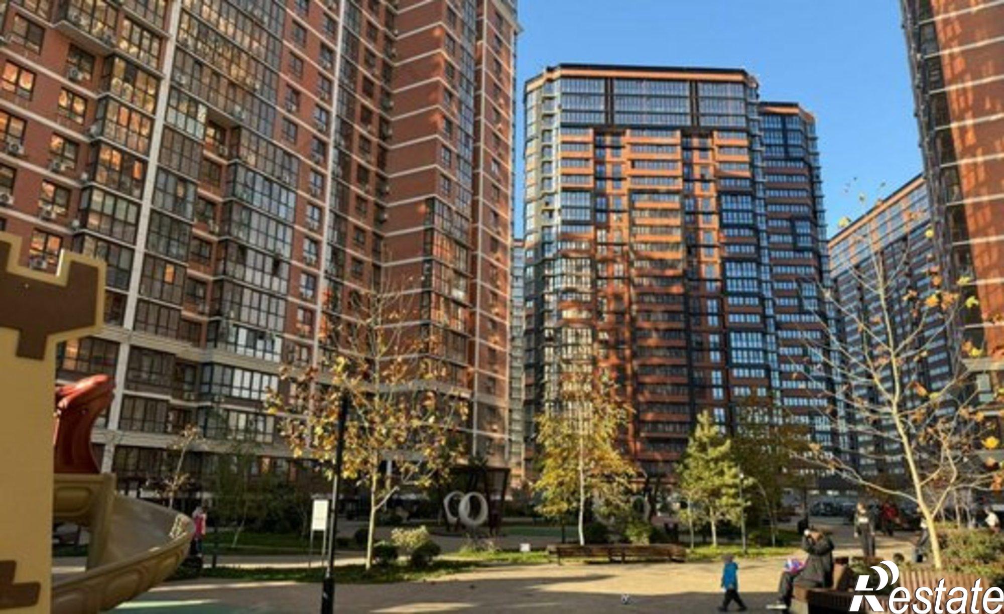 Купить квартиру за 7 850 000 рублей на ул Новороссийская, 90/2 1