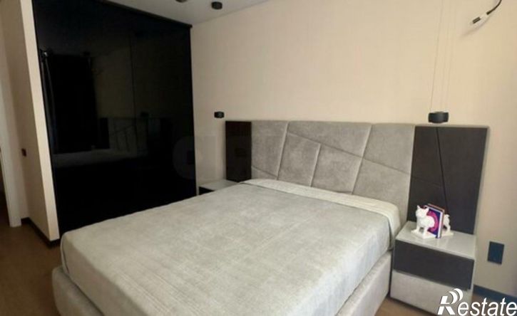 2-комн квартира Конгрессная улица, 33,  д. 33