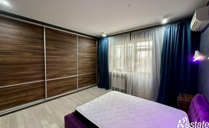 2-комн квартира улица Дзержинского, 93,  д. 93