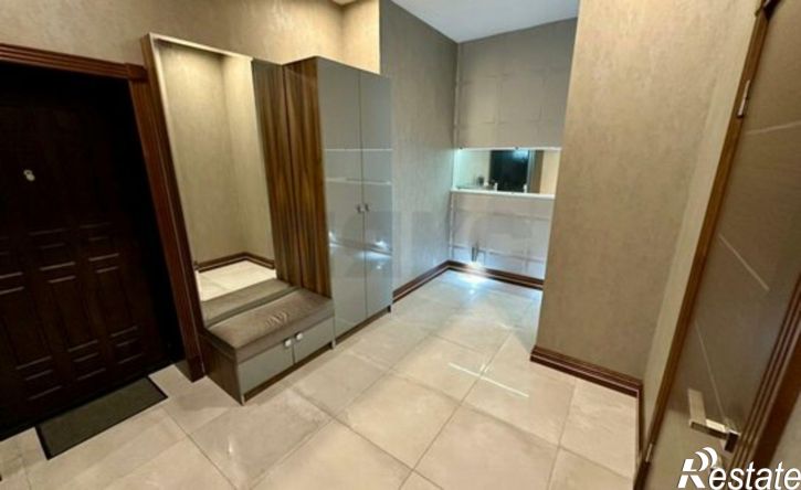 2-комн квартира улица Дзержинского, 93,  д. 93