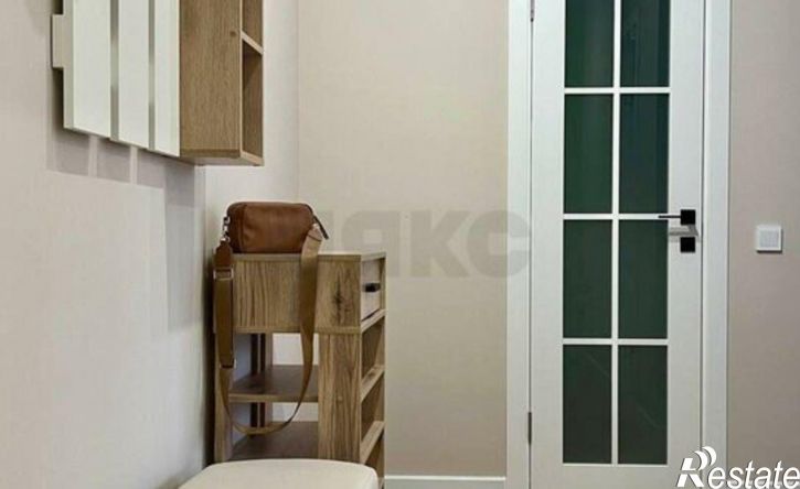 2-комн квартира улица им. Владимира Жириновского, 1,  д. 1