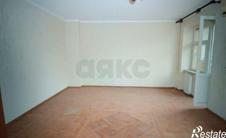 4-комн квартира ул Сормовская, 10/2,  д. 10/2