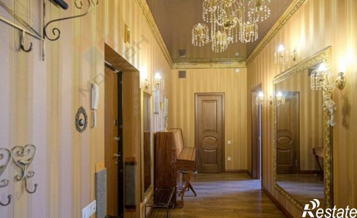 3-комн квартира улица Дзержинского, 26/1,  д. 26/1