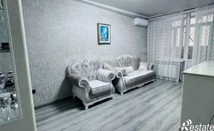 2-комн квартира ул им. Героя Яцкова И.В., 9 3,  д. 9 3,  к. 3