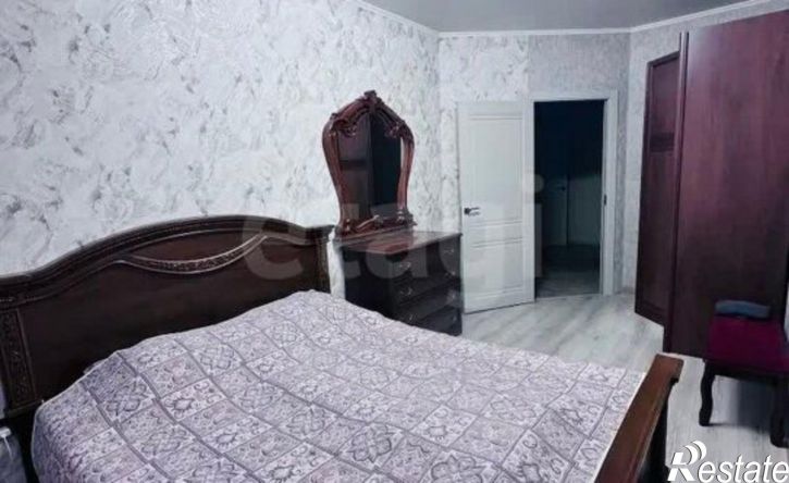 2-комн квартира ул им. Героя Яцкова И.В., 9 3,  д. 9 3,  к. 3