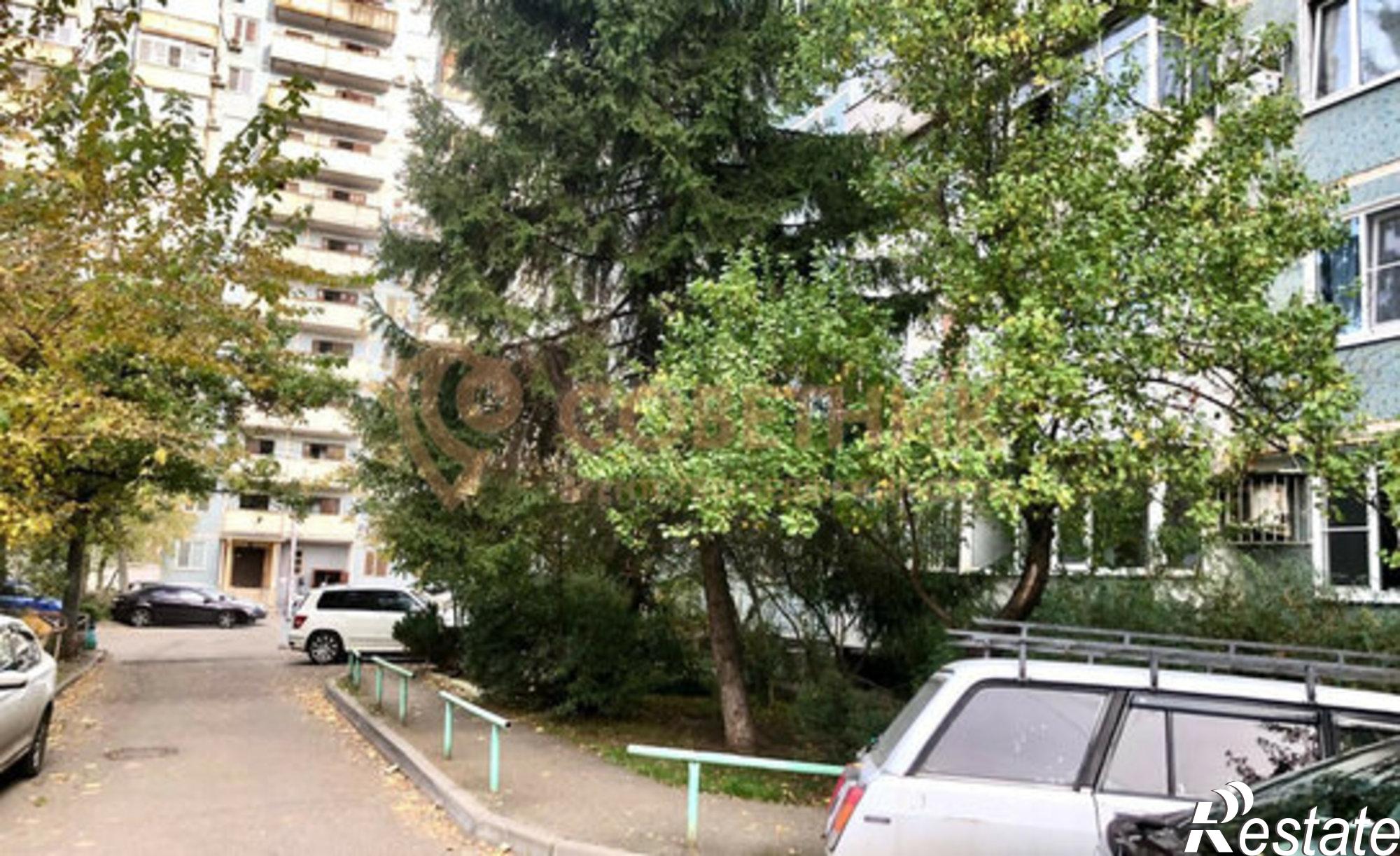 Купить квартиру за 9 300 000 рублей на пр-кт Чекистов, 3/1