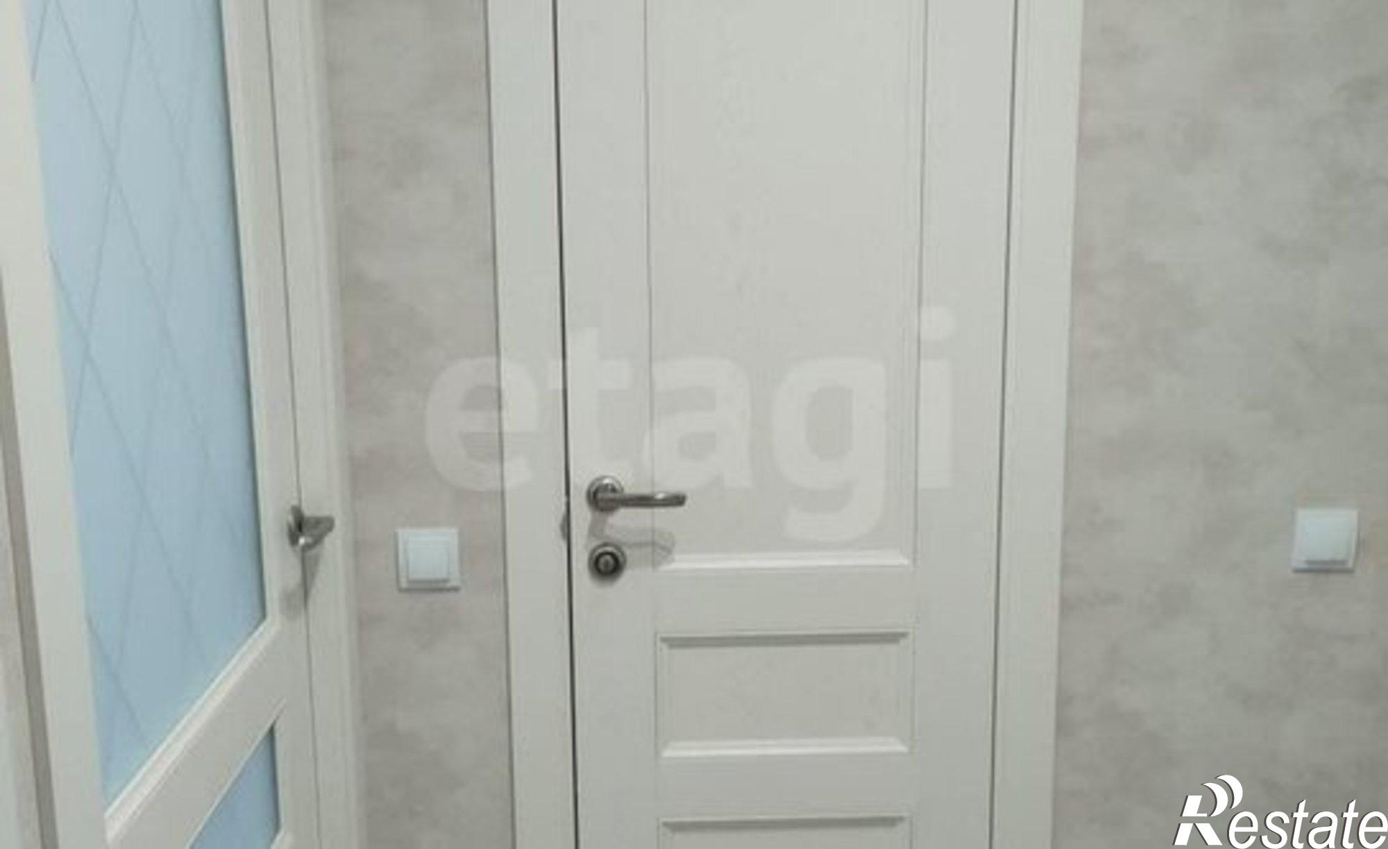 Купить квартиру за 4 600 000 рублей на ул Западный Обход, 42/4 1