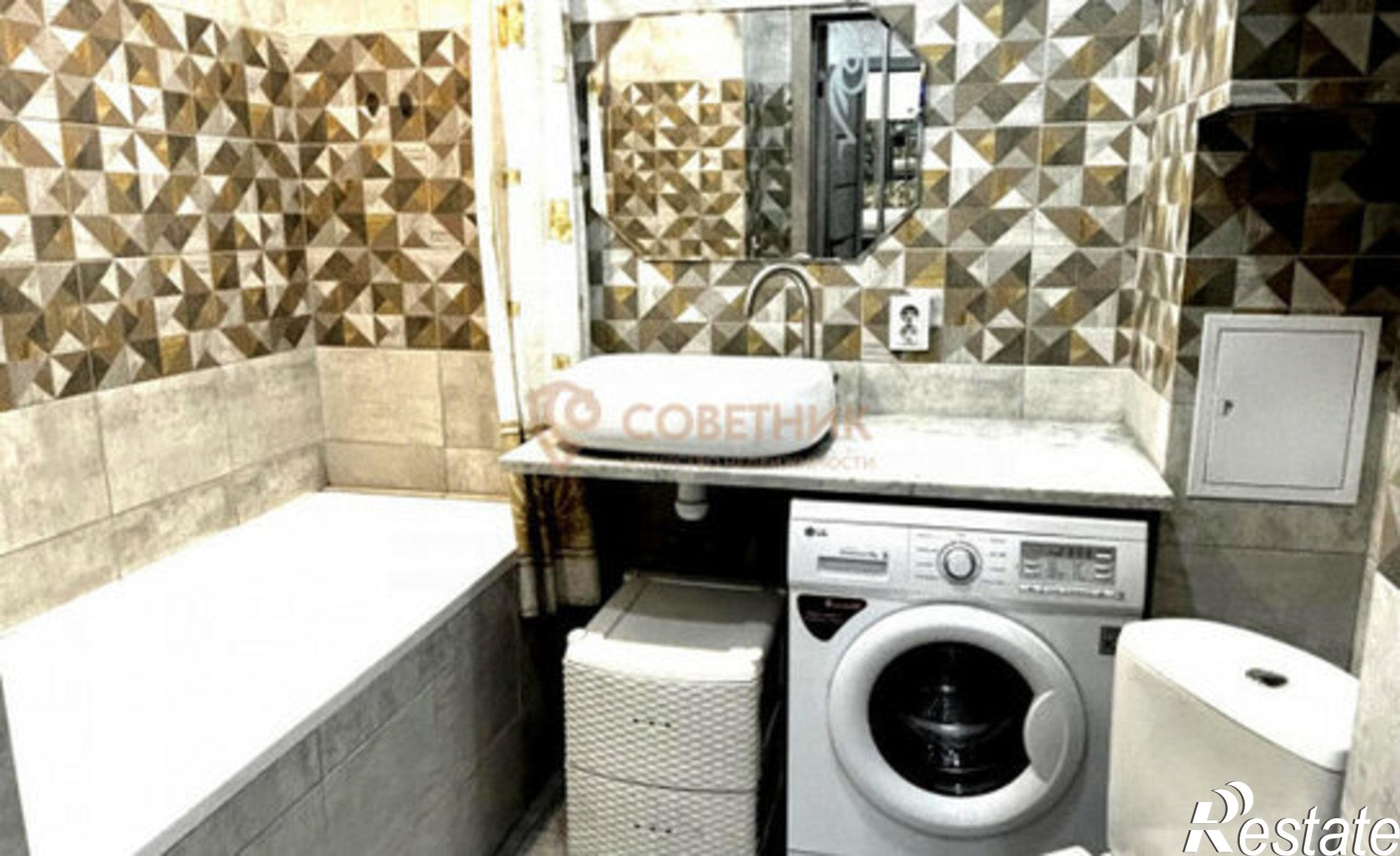 Купить квартиру за 5 000 000 рублей на улица им. Адмирала Серебрякова, 3 к2