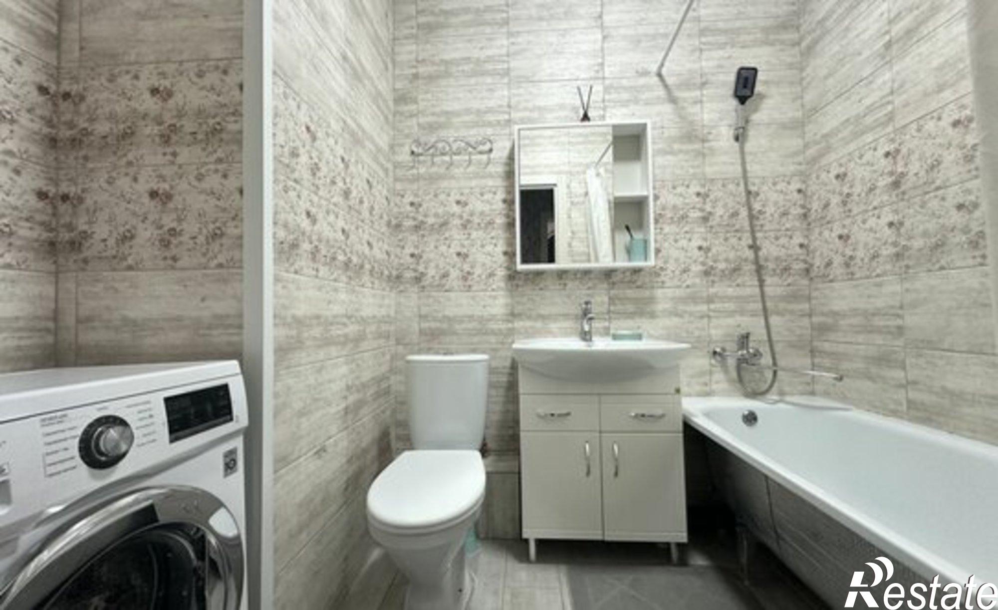 Купить квартиру за 5 000 000 рублей на ул Заполярная, 37 5