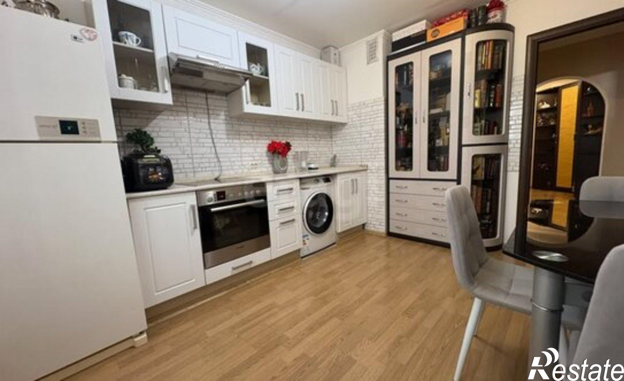 Купить квартиру за 11 500 000 рублей на ул им. Калинина, 13 60