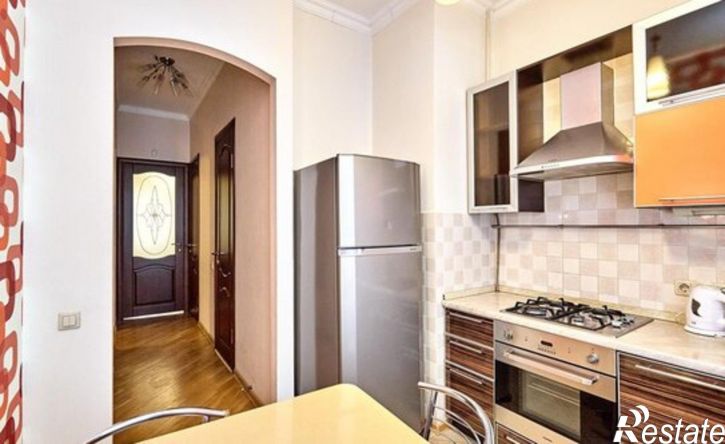 2-комн квартира Красная улица, 22,  д. 22