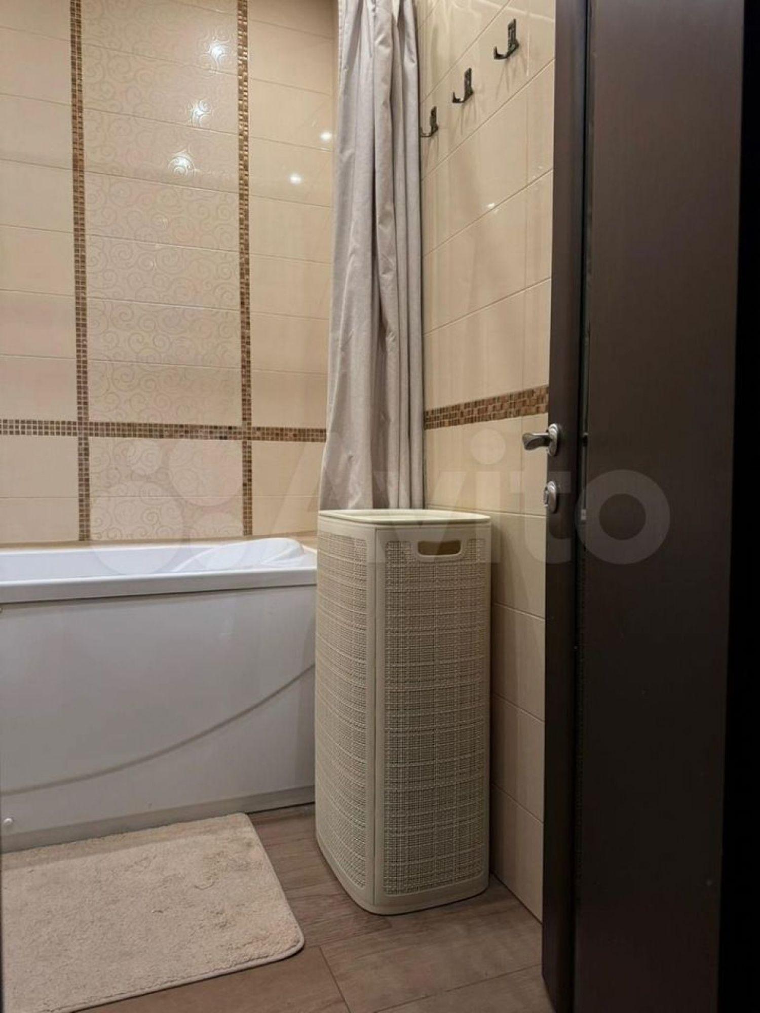 Купить квартиру за 11 700 000 рублей на Российская ул, 72/5