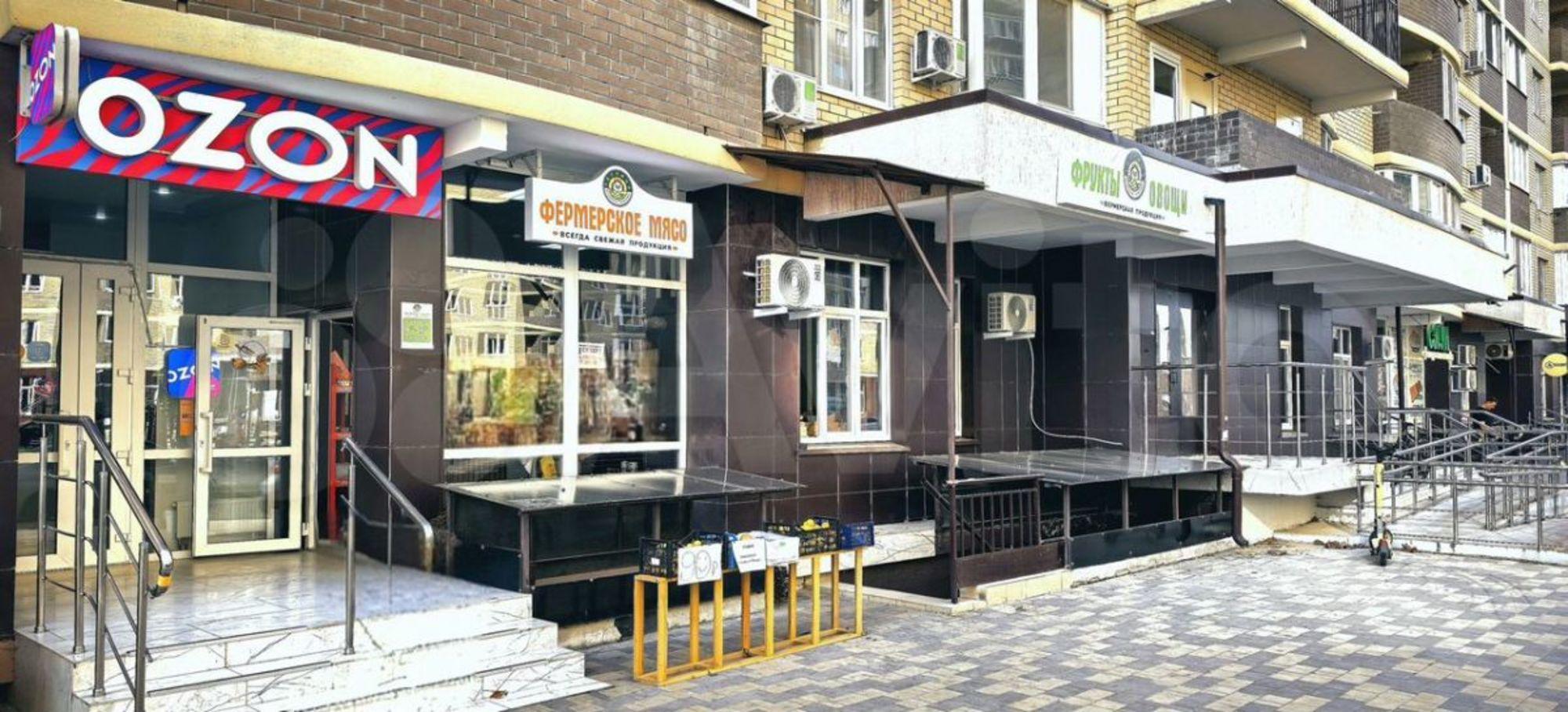 Купить торговое помещение за 12 500 000 рублей на Петра Метальникова ул, 38