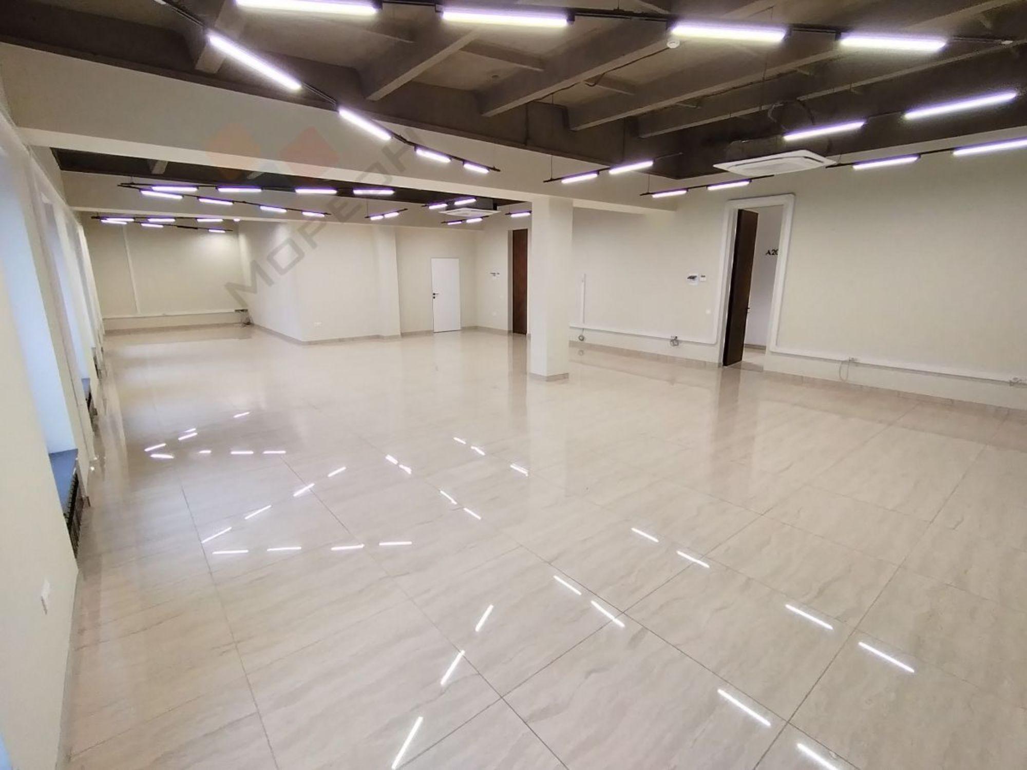 Сдать офис, помещение под офис за 209 270 рублей на им. Бабушкина ул, 244