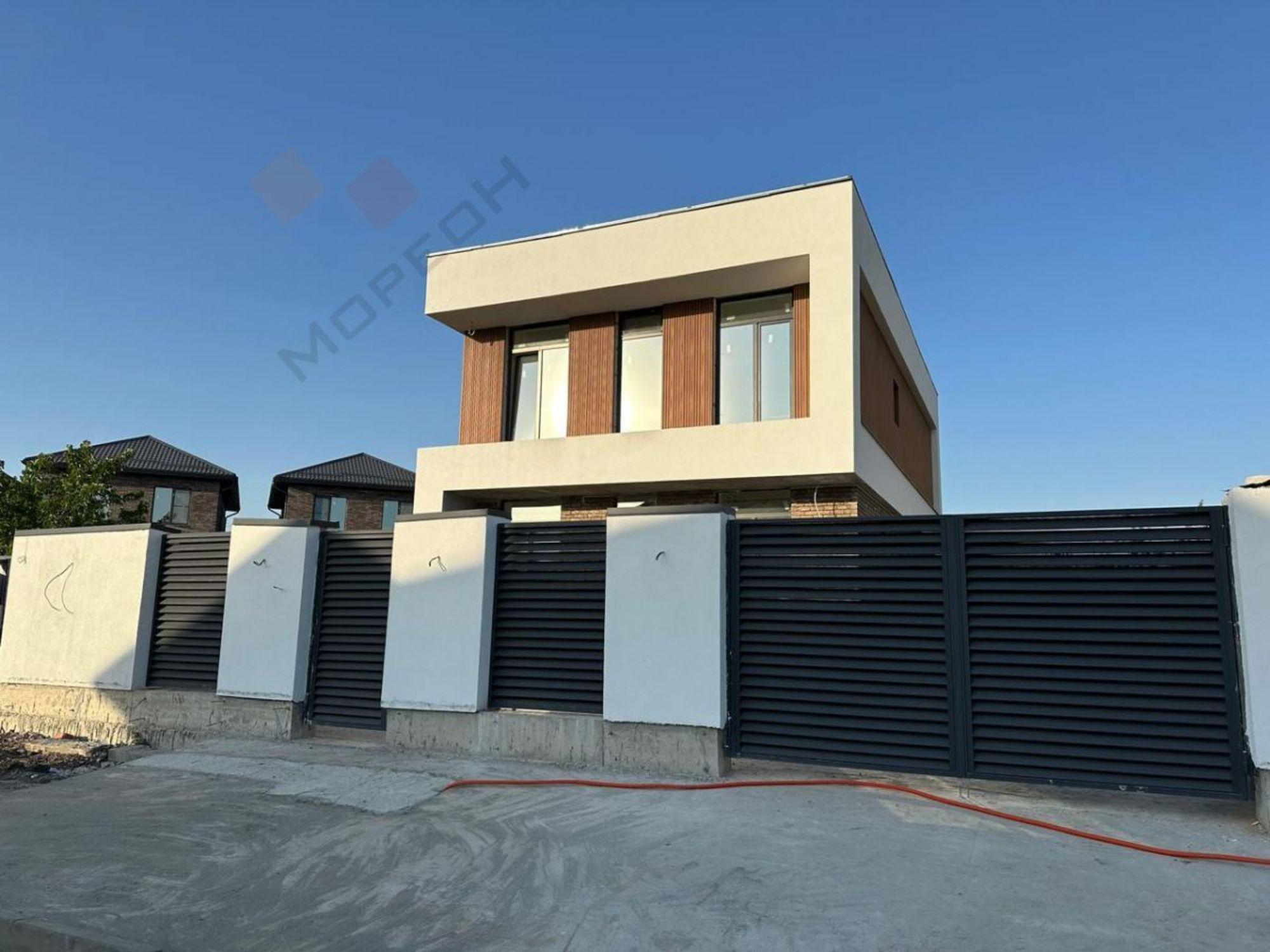 Купить дачу, дом, коттедж за 28 000 000 рублей на Степанова, 1