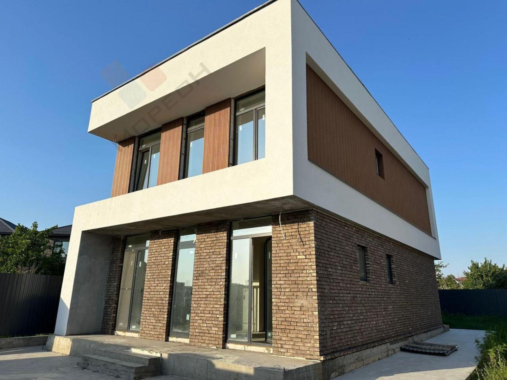 Купить дачу, дом, коттедж за 28 000 000 рублей на Степанова, 1