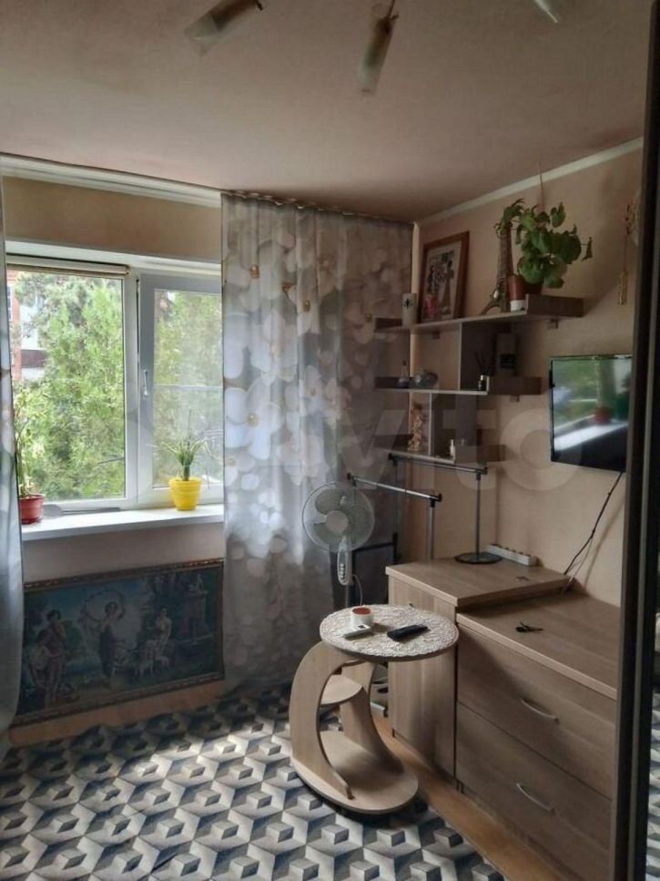 Комната Тургенева ул, 126