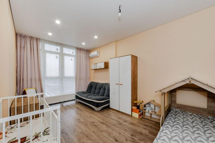 3-комн квартира Западный Обход ул, 57к3