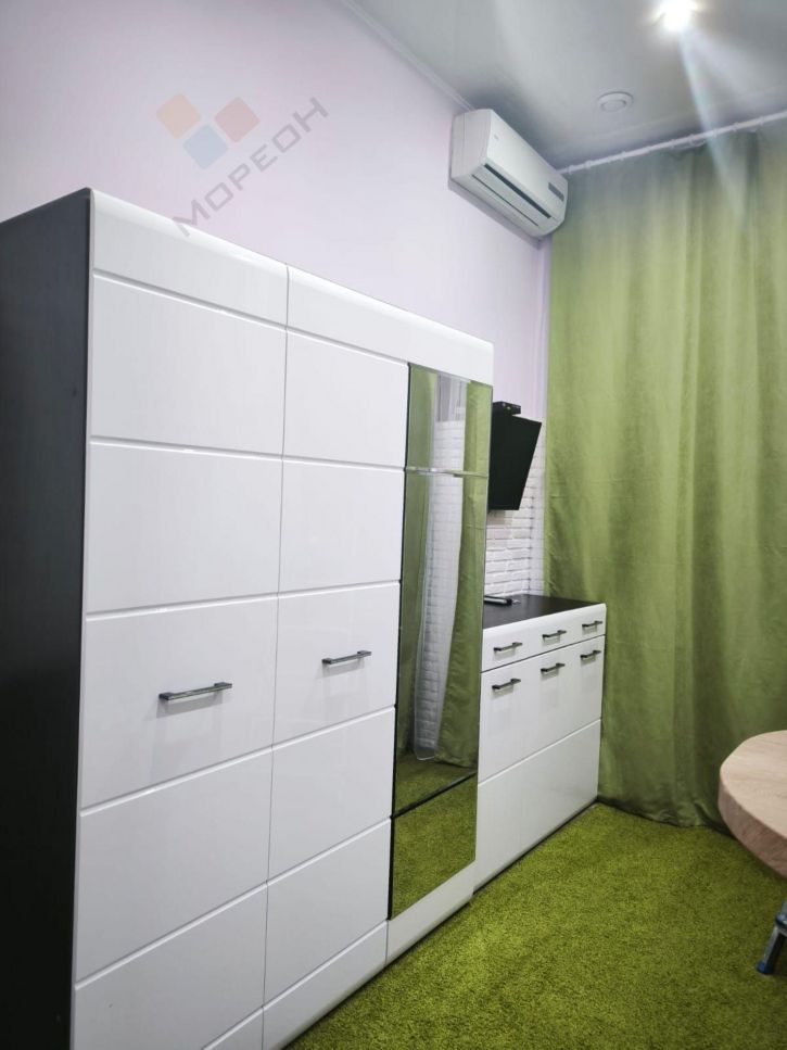 1-комн квартира им. Сергея Есенина ул, 82/4