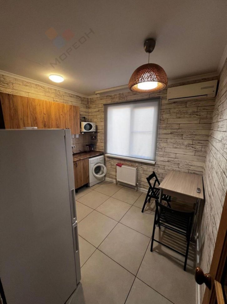 1-комн квартира Будённого ул, 330