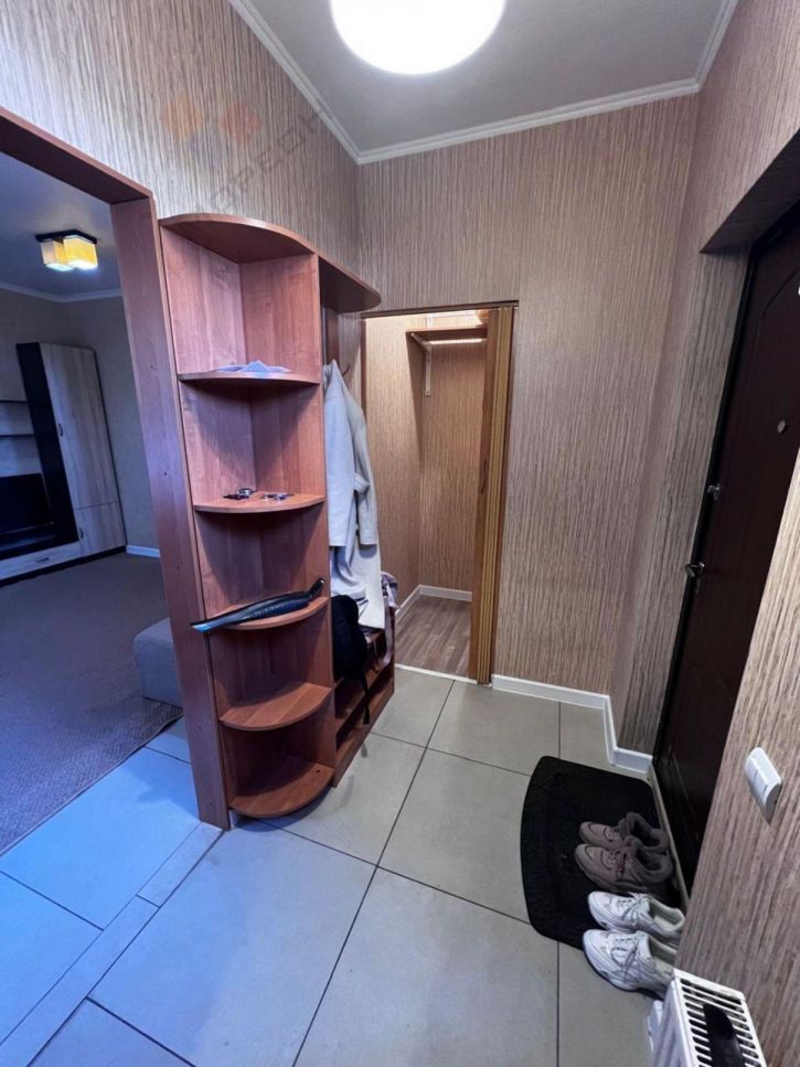 1-комн квартира Будённого ул, 330
