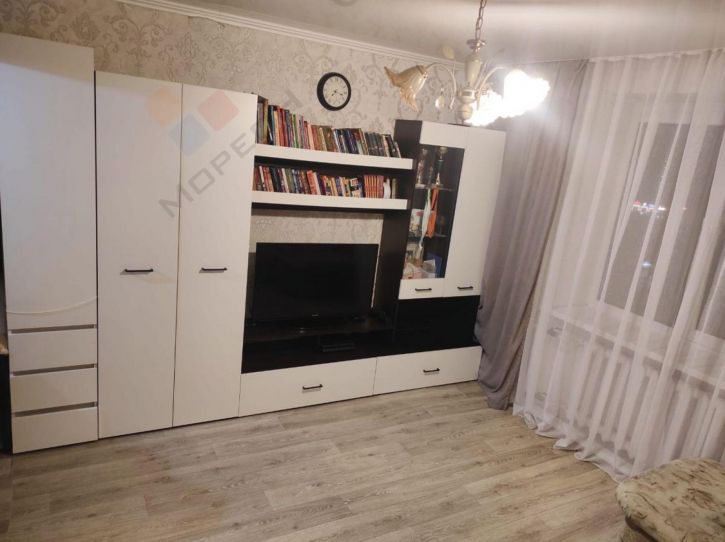 1-комн квартира Игнатова ул, 12