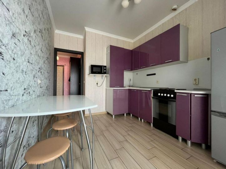 1-комн квартира Симиренко ул, 45