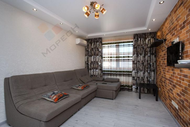 2-комн квартира Героя Сарабеева ул, 7