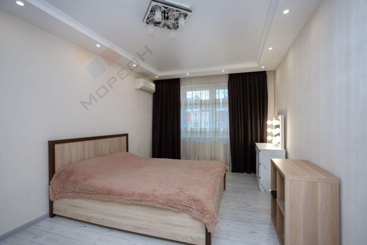 2-комн квартира Героя Сарабеева ул, 7