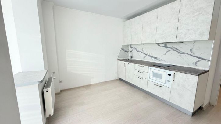 2-комн квартира Карякина ул, 5/ к1