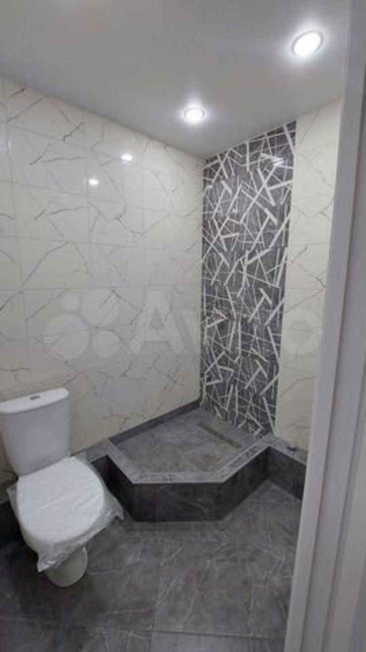 1-комн квартира 70 лет Октября ул, 4