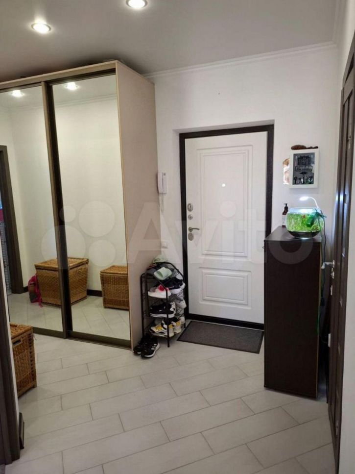 2-комн квартира Гаражная ул, 107