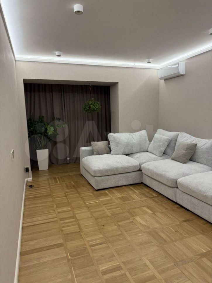 2-комн квартира Маяковского ул, 122/А