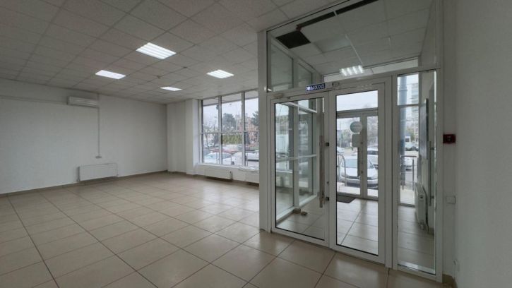 Торговое помещение им. Мачуги В.Н. ул, 56