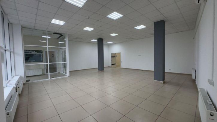 Торговое помещение им. Мачуги В.Н. ул, 56