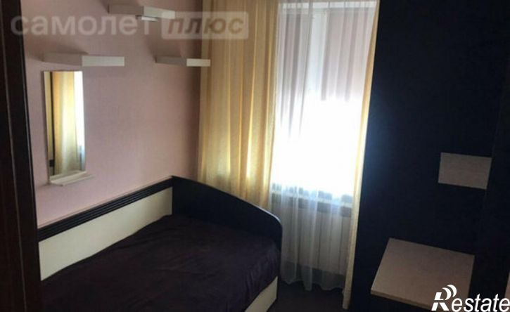 3-комн квартира ул Монтажников, 8,  д. 8