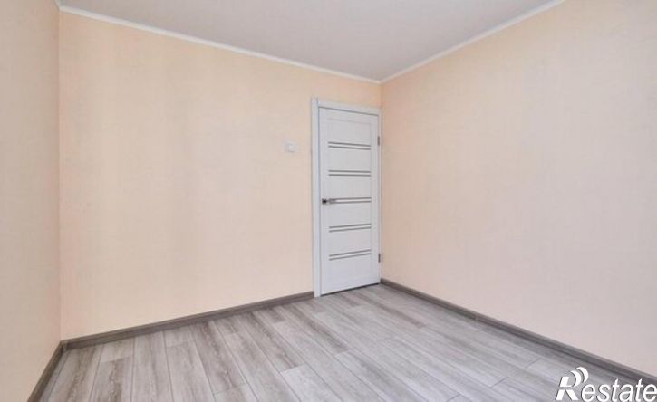 2-комн квартира ул им. Думенко, 12,  д. 12